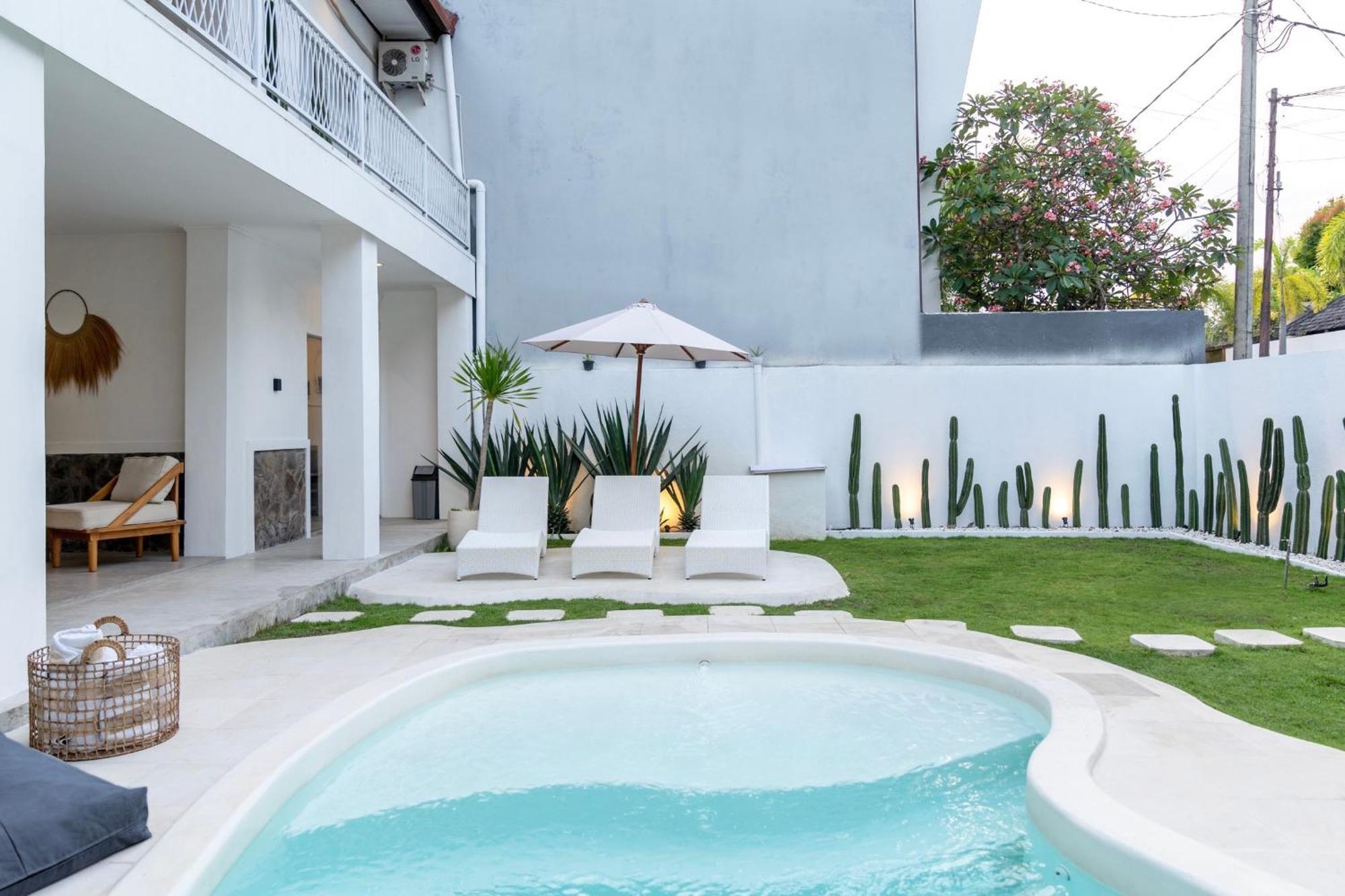 Casa De Lupe 5 Bedroom Villa In Kerobokan Seminyak  Exterior photo